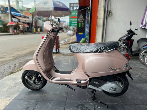 Vespa LX125 2021 iget ពណ៌ពិសេស មួយទឹក ក្រដាសពន្ធពីថៃ នៅខ្ចីស្អាត