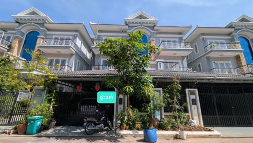 វីឡាភ្លោះសម្រាប់លក់ (បុរី វិមានភ្នំពេញ598) ជិតក្រសួងដែនដីថ្មី គំរោងទី8 ក្បែរសាលាអន្តរជាតិធំៗ