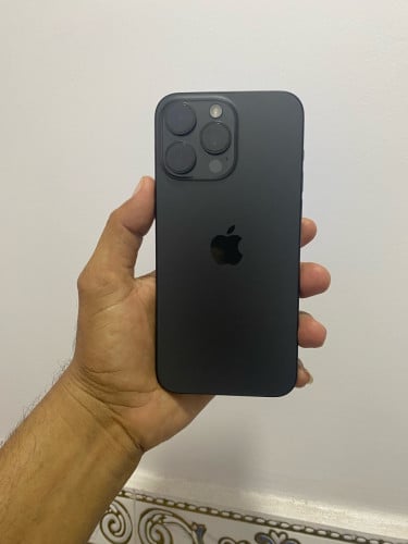 15 Pro Max 256G ZA/A សុីម២​ អេក្រង់​ហ្សុីន​ អត់ស្កេន​ $655