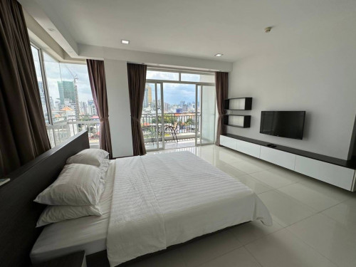 LUXURIOUS PENTHOUSE FOR RENT AT BASSAC LANE ☘️