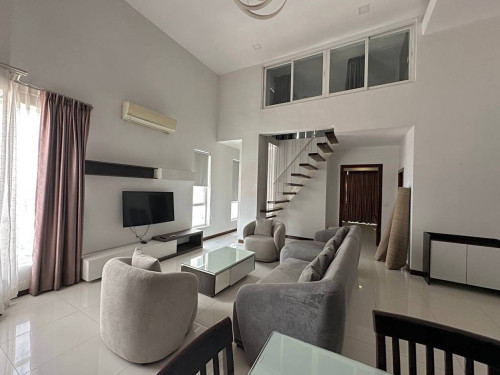 LUXURIOUS PENTHOUSE FOR RENT AT BASSAC LANE ☘️