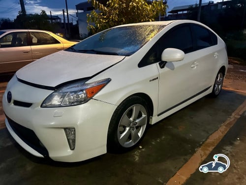 TOYOTA PRIUS OPTION 5