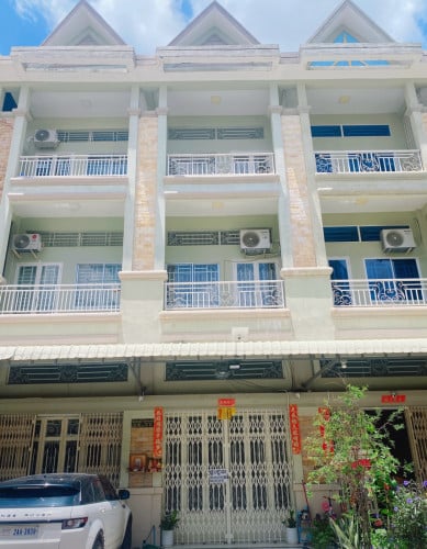 ផ្ទះល្វែងជួល បុរី តាំងលីម Borey Tanglim for Rent
