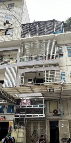 * ផ្ទះ​ល្វែង​សម្រាប់​លក់​ ទី​តាំង​នៅ​ជិត​បុរី​កីឡា​ | Flat for sale located near Borey Keila