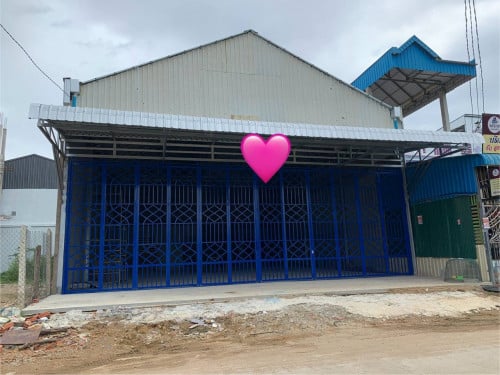 ឃ្លាំងសម្រាប់ជួលនៅជិតសាលា​ ITC  ឬផ្លូវផ្សារត្រី ក្រុងប៉ោយប៉ែត