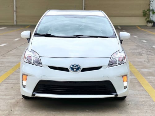 Toyota Prius 013 options 3 ទើបរៀបហើយ❤️
