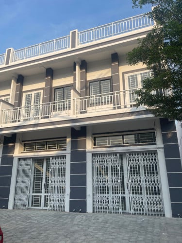 ផ្ទះលក់ផ្លូវ6Aប្លង់រឹងម្ចាស់ផ្ទាល់