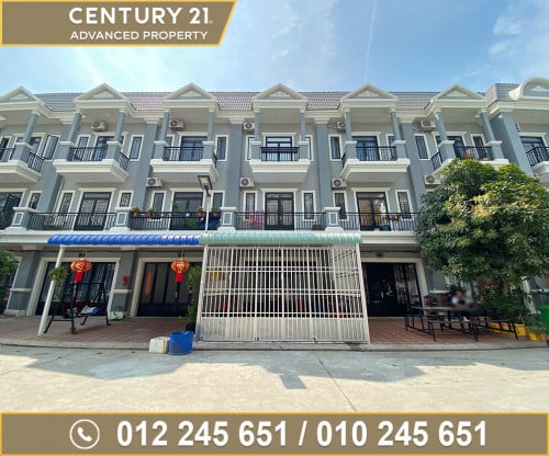 🏘 វិឡាកូនកាត់ (LH) ក្នុងបុរី មរកត ត្រូវការលក់បន្ទាន់ខ្លាំង