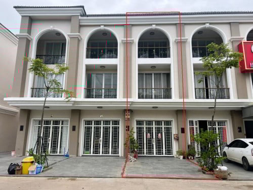 🏦House for Urgent sale (Negotiable), ABA Loan Available.