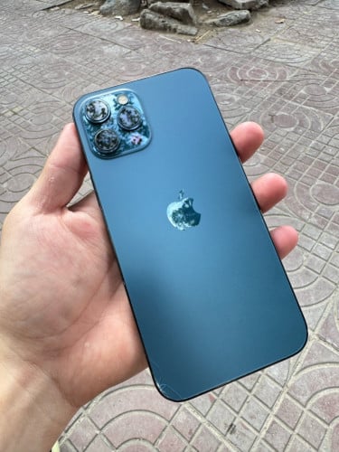 12pro maxបែកខ្នងដូចរូប