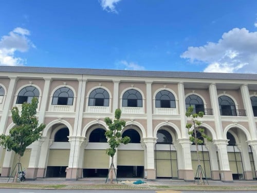 3棟店屋出售 | Sunrise Blvd Borey Penghuot st01.-租金：1,000$/一棟房子-售價：280,000$/ 一棟房子