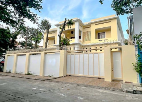 ផ្ទះវីឡាសម្រាប់ជួល នៅទួលគោក