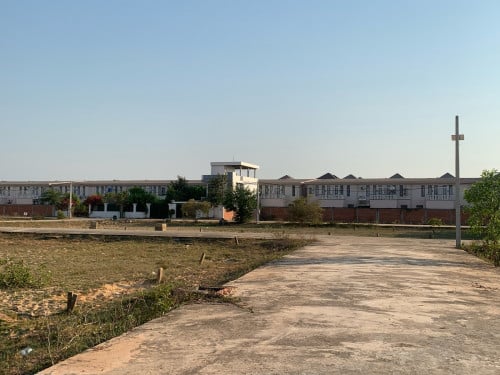 ដីលក់បន្ទាន់ តម្លៃក្រោមទីផ្សារ