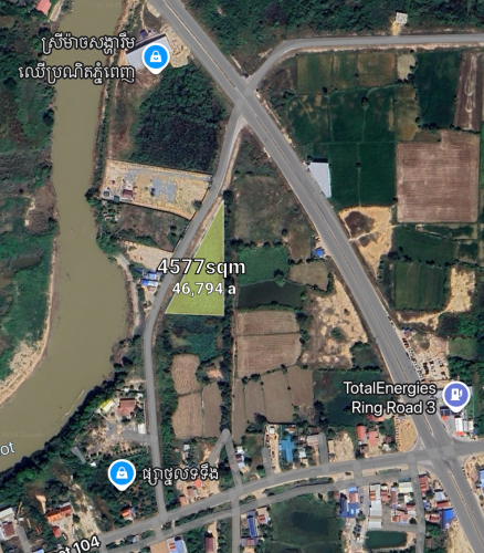 ដីលក់ក្រោមទីផ្សារ50% លេីផ្លូវ២០ម៉ែត្រ ក្បែរផ្លូវក្រវ៉ាត់ក្រុងទី៣