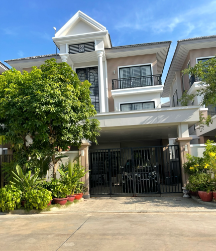 តម្លៃពិសេស, វីឡាភ្លោះA សម្រាប់លក់​ | TWIN A VILLA FOR SALE ( The star diamond 60m)