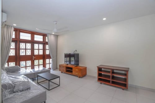 All-New Renovated Style 1-Bedroom in BKK