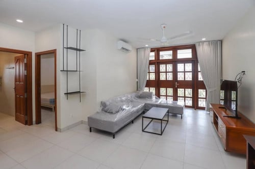 All-New Renovated Style 1-Bedroom in BKK