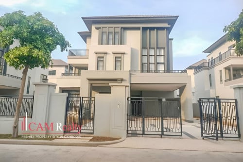 Queen II Villa For Rent in Borey Chip Mong Landmark 60M