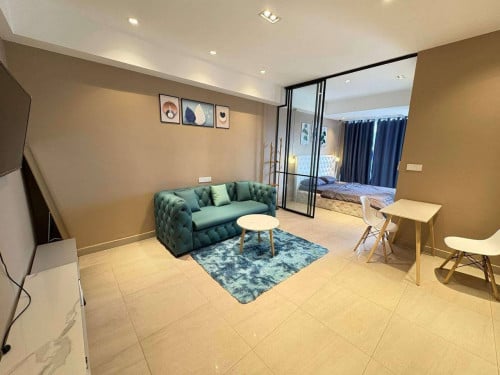 VINTAGE ONE BEDROOM FOR RENT AT TK☘️