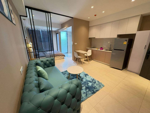 VINTAGE ONE BEDROOM FOR RENT AT TK☘️
