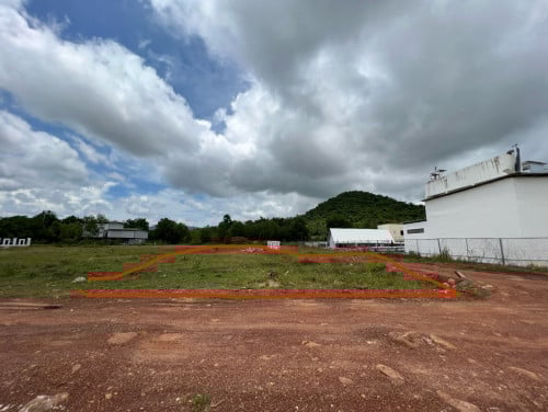 ដីលក់ក្រុងកំពត