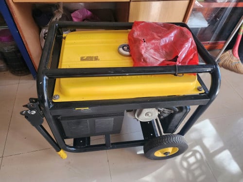 ម៉ាសុីនភ្លើងលក់១៦សេស ឌីណាម៉ូ៨គីឡូ