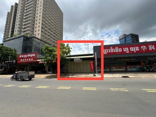 ឃ្លាំងសំរាប់ជួល