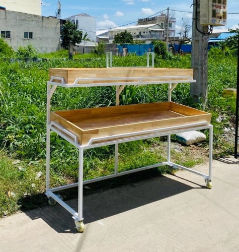 ធ្នើរនំប៉័ង/Bread Shelf