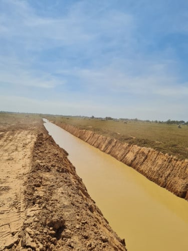 ដីលក់នៅភូមិថ្នាញ សង្កាត់បាទី ក្រុងបាវិត ខេត្តស្វាយរៀង Land for sales Phum Thnanh, SK Bati, Bavet