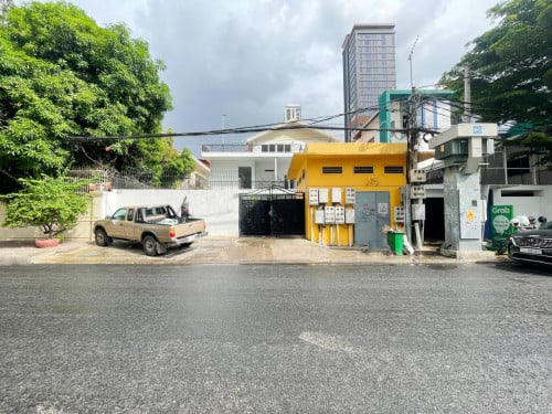 វីឡាអាងទឹកសម្រាប់ជួល | Villa Swimming pool for Rent ( Boeung Keng Kang Muoy )