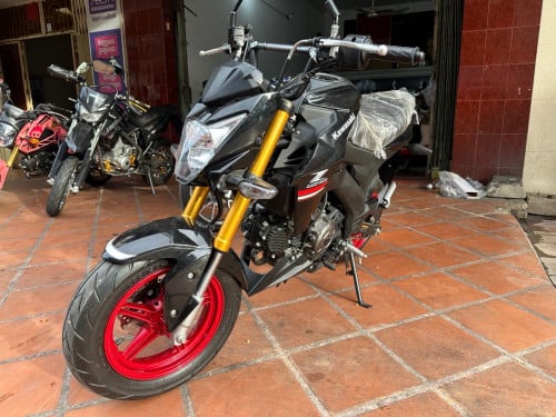 Z125