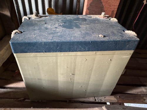 លក់​អាគុយស្ងួតសម្រាប់ប្រេីសូឡា