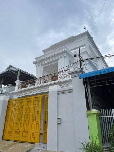 វីឡាជួល​ ក្រុងតាខ្មៅ​