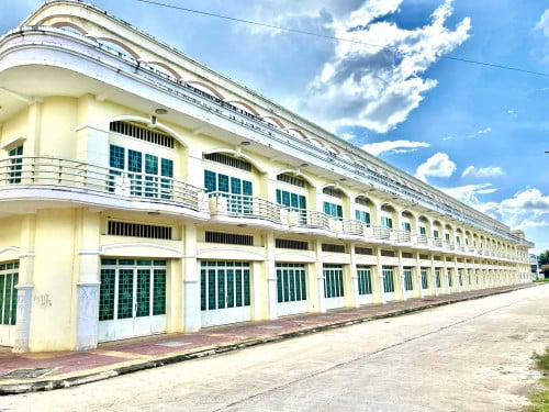 ផ្ទះលក់បន្ទាន់ទិញជាមមួយម្ចាស់ផ្ទាល់