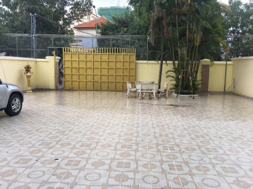 អគារសម្រាប់ជួលលើផ្លូវធំ សង្កាត់ ទន្លេបាសាក់ ខណ្ឌ ចំការមន - Building For Rent On Main Road