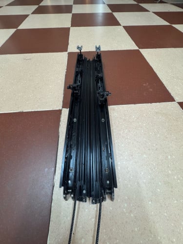 គ្រឿងដំបូលC300 350$