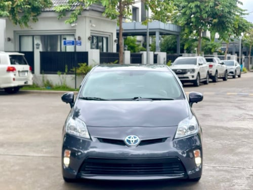 Prius2012 កាមេរា360