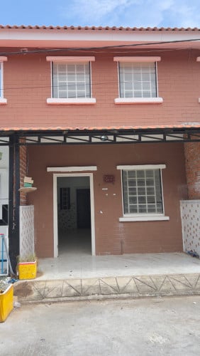 ផ្ទះលក់ ផ្ទះលេខ:09 , ផ្លូវ4E, ទីតាំងល្អ តំលៃសមរម្យ