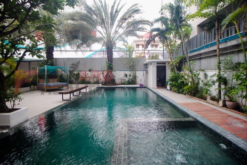 🌟 Duplex  5-Bedroom Apartment for Rent – Tonle Bassac Area(D21)