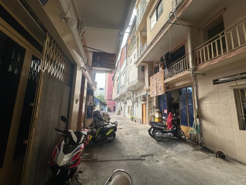 🏠ផ្ទះល្វែងលក់  កណ្តាលទីក្រុង ក្បែរផ្សារ Aeon1 មានចំណូលបន្ទប់ជួល