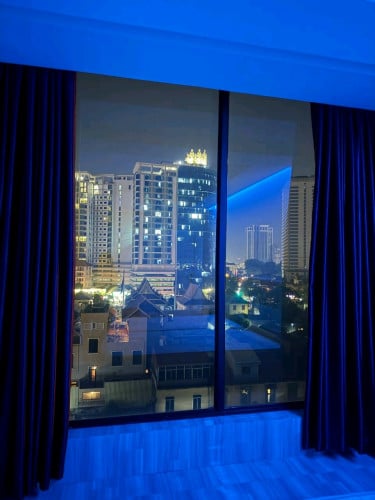 220m² 2 Bedroom Penthouse | Fully Furnished | River View |