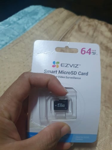 Ezviz memery card 64G 7$  ទើបទិញលក់វិញព្រោះទំហំស្ទើរ សម្រាប់ការប្រើ