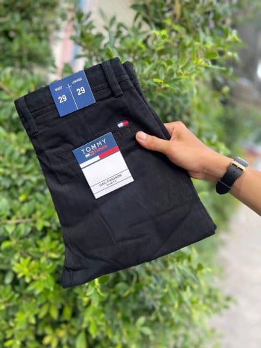 ខោគគីរជើងខ្លីលើជង្គង់ Tommyសាយ 29-30-31-32-34-36-38