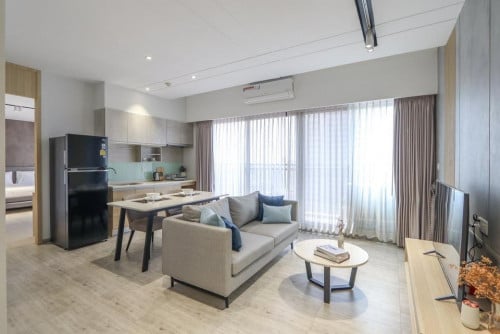 ELEGANCE ONE BEDROOM FOR RENT AT BTB ☘️