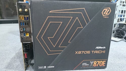 ASRock X870 Taichi