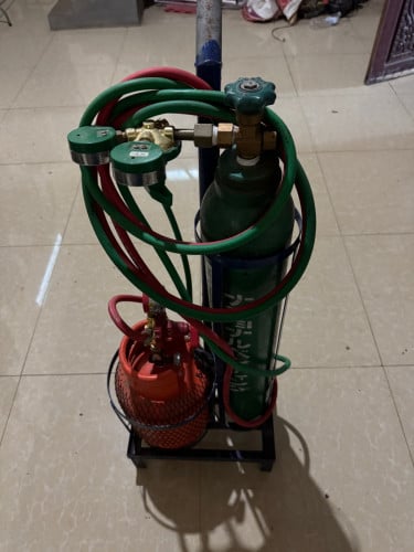 ប៉ុស្តិ៍ផ្សារ ប្រើខ្យល់នឹងហ្គាស