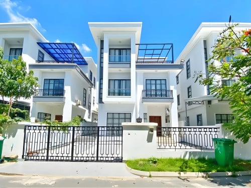 6BR Family Villa For Rent- 60m Road