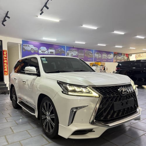 Lexus LX570 Super Sport 2018 ទឹកថ្នាំហ្សុីនមួយជុំ 💯 ម្ចាស់ដើមទី1 សោរពីគ្រាប់ ឡាននៅថ្មីខ្លាំង