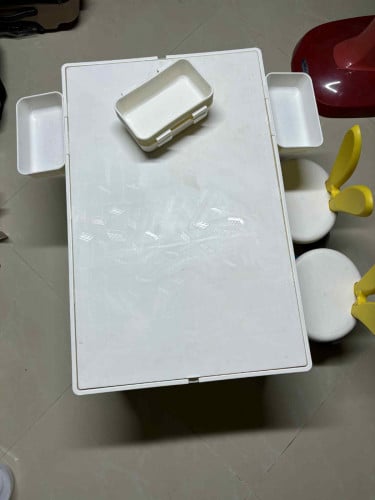 ឈុតតុនិងកៅអីកូនក្មេង