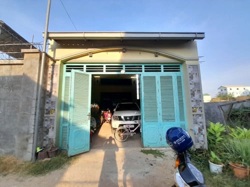 ផ្ទះល្វែងលក់ 110000$ ចរចារ នៅជិតព្រលានយន្តហោះអន្តរជាតិភ្នំពេញ